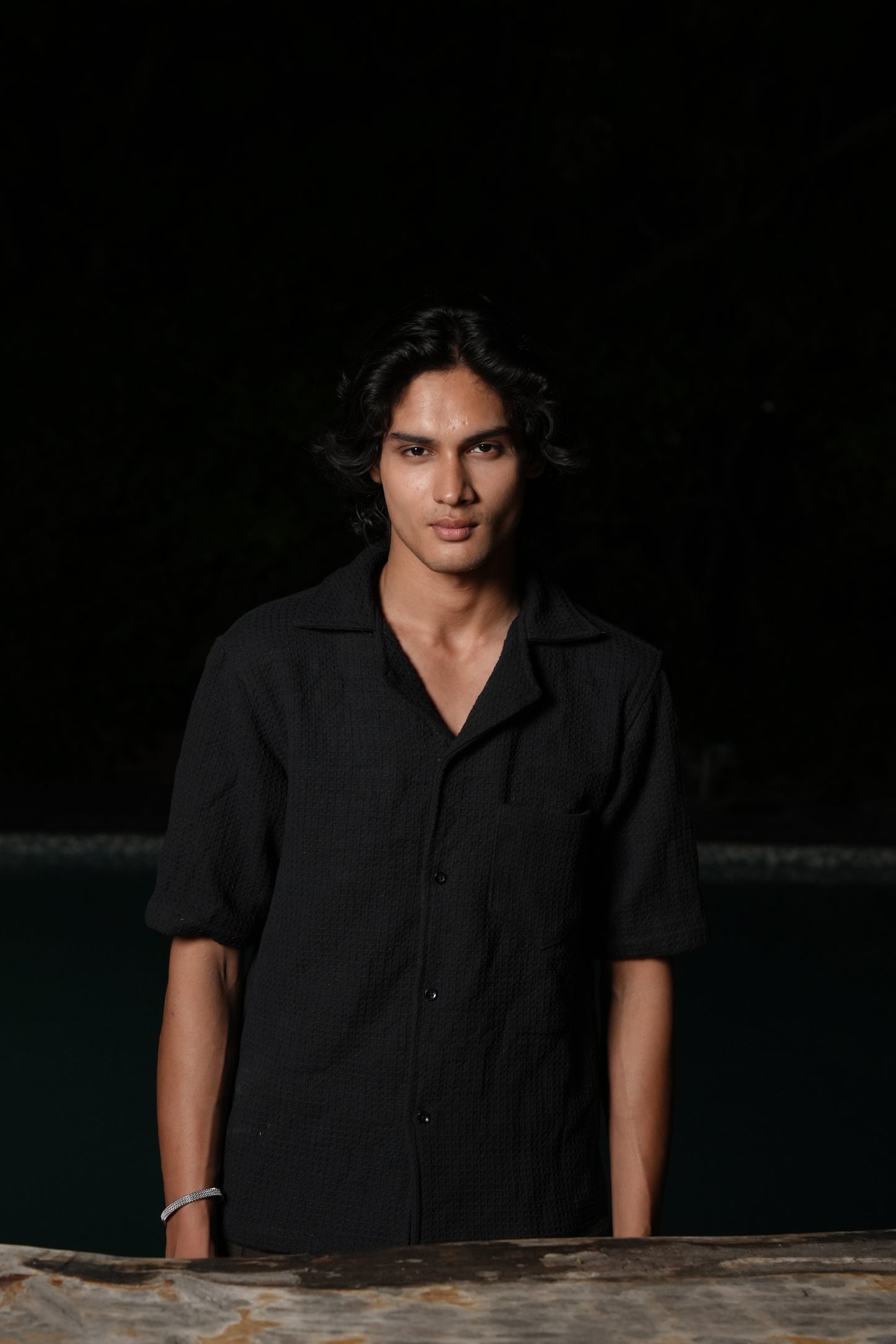 Black textured shirt